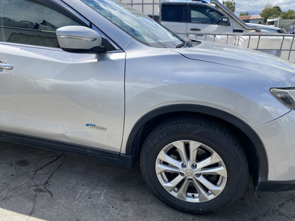 2015 Nissan X-Trail Hybrid All-Mode HT32 Dismantling For Parts - Dismantling For Parts