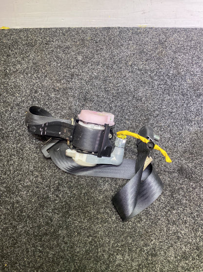 2011 Mazda Demio DE3FS - Right Front Seat Belt PN: Model No T89383T