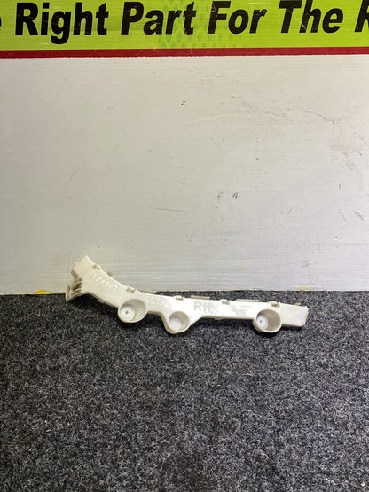 2010 Mazda Demio - Right Rear Bumper Retainer PN: D651502H1