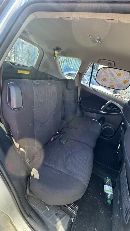 2006 Toyota RAV4 Dismantling For Parts