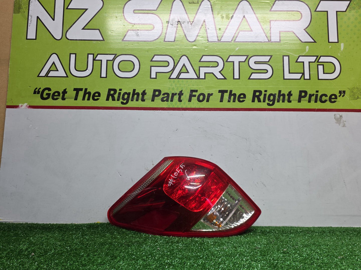 2005 Used Toyota RAV4 - Left Taillight PN: 8156142091