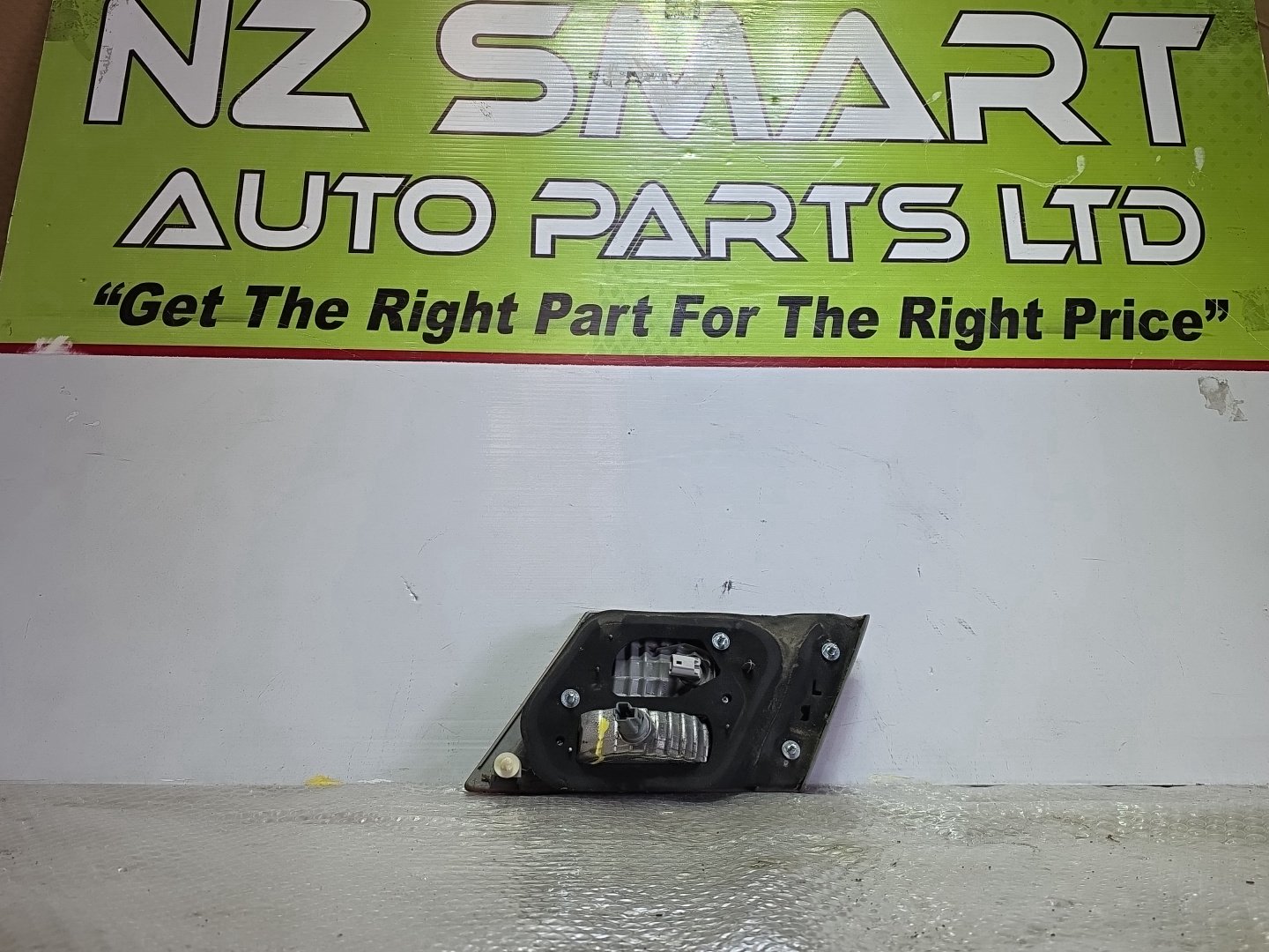 2008 Honda Odyssey- Left Taillight PN: See the photos