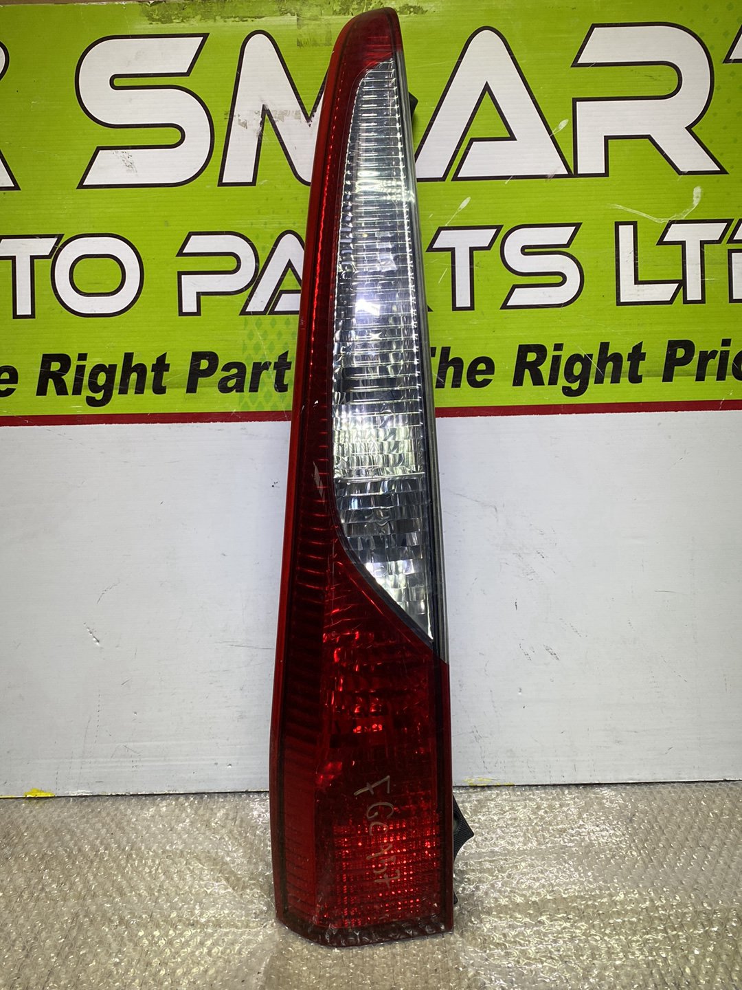 2001 Mitsubishi Lancer- Left Taillight PN: see photos