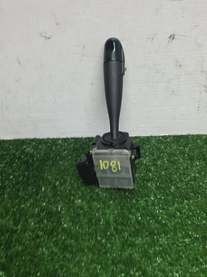 2005 Used Toyota Ist NCP60 - Headlight Switch PN: See photos