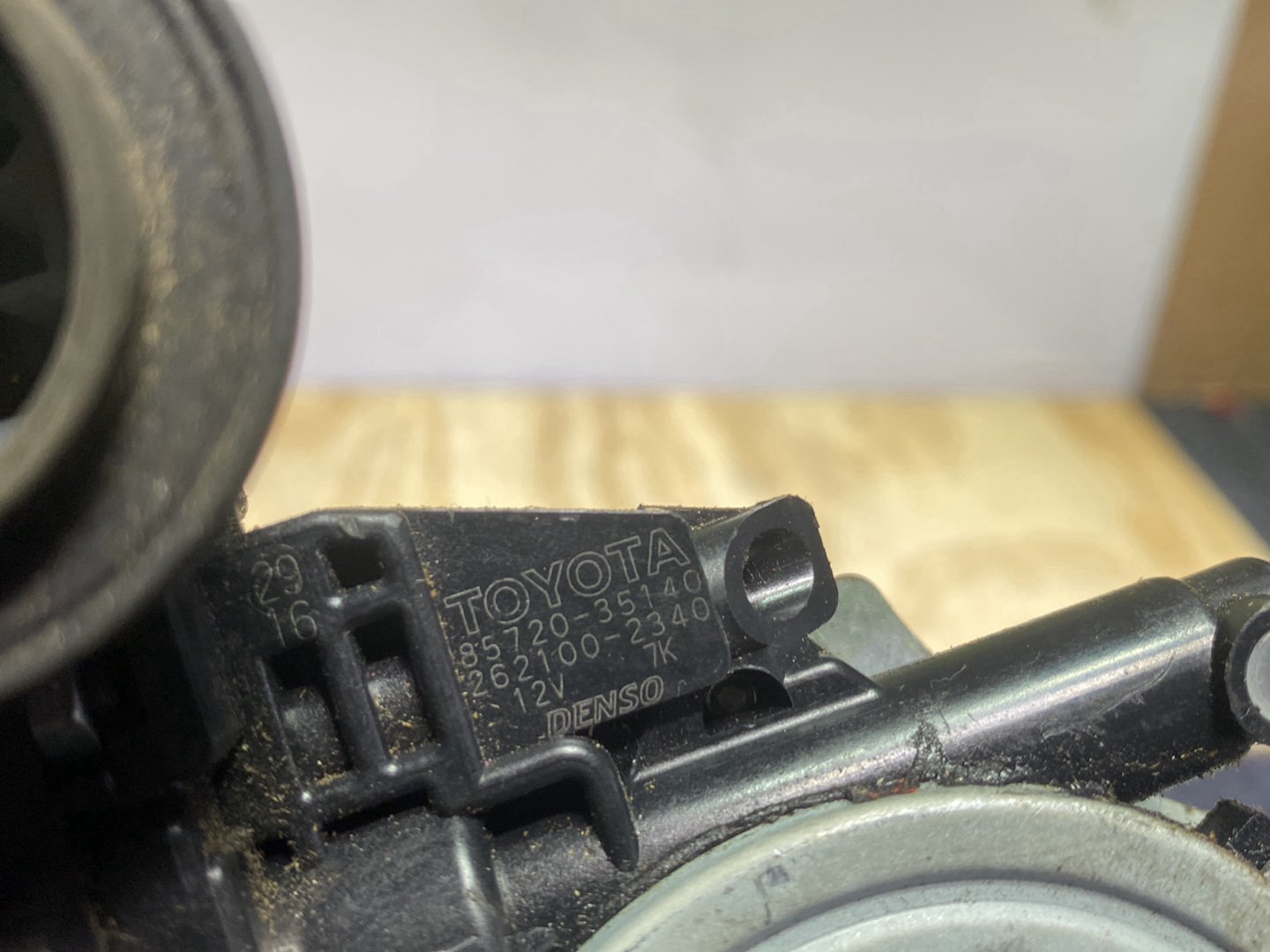2008 Toyota Vitz - Right Front Window Regulator/Motor