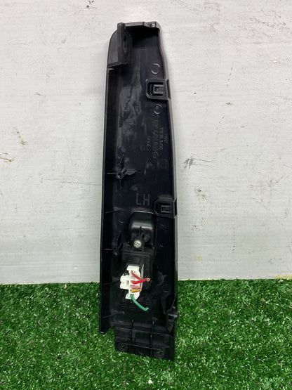 2007 Mazda Verisa - Left Rear Window Switch PN: D01C685L6