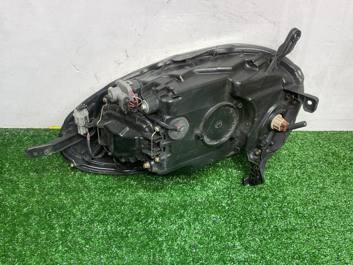 2010 Nissan March - Left Headlight PN: 26060CT40A