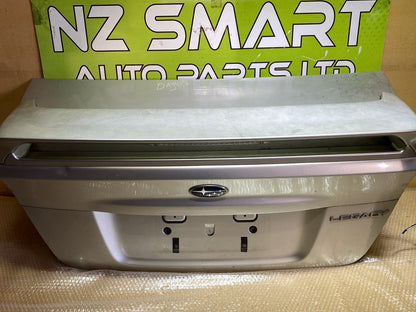 2005 Subaru Legacy - Bootlid PN: see photos