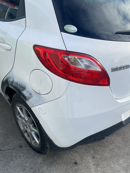 2011 Mazda Demio DEJFS  Dismantling For Parts