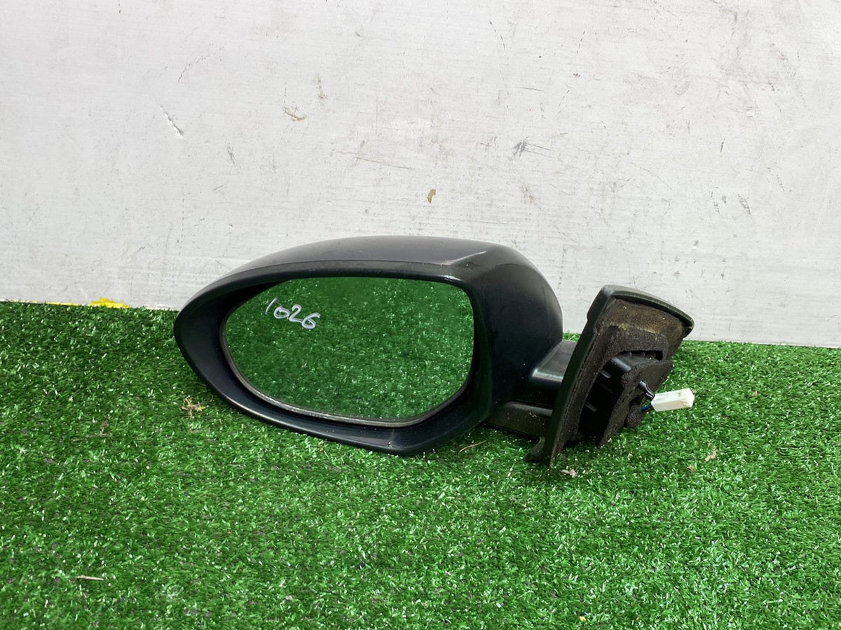 2010 Mazda Axela BL5FW - Left Door Mirror PN: 5 Wires