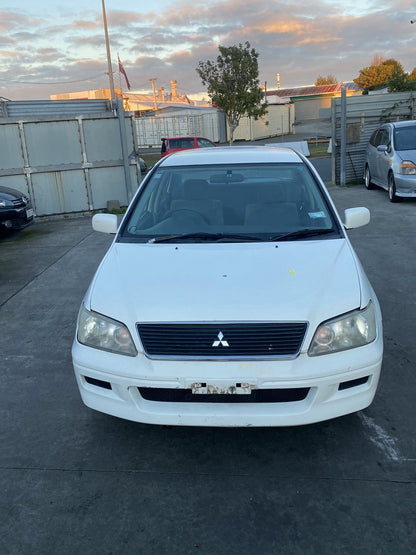 2001 Mitsubishi Lancer Cedia CS2A  Dismantling For Parts