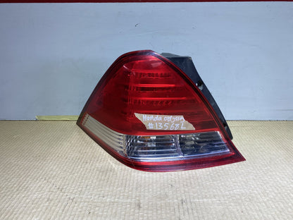 2004 Honda Odyssey RB1 - Left Taillight PN: P3882