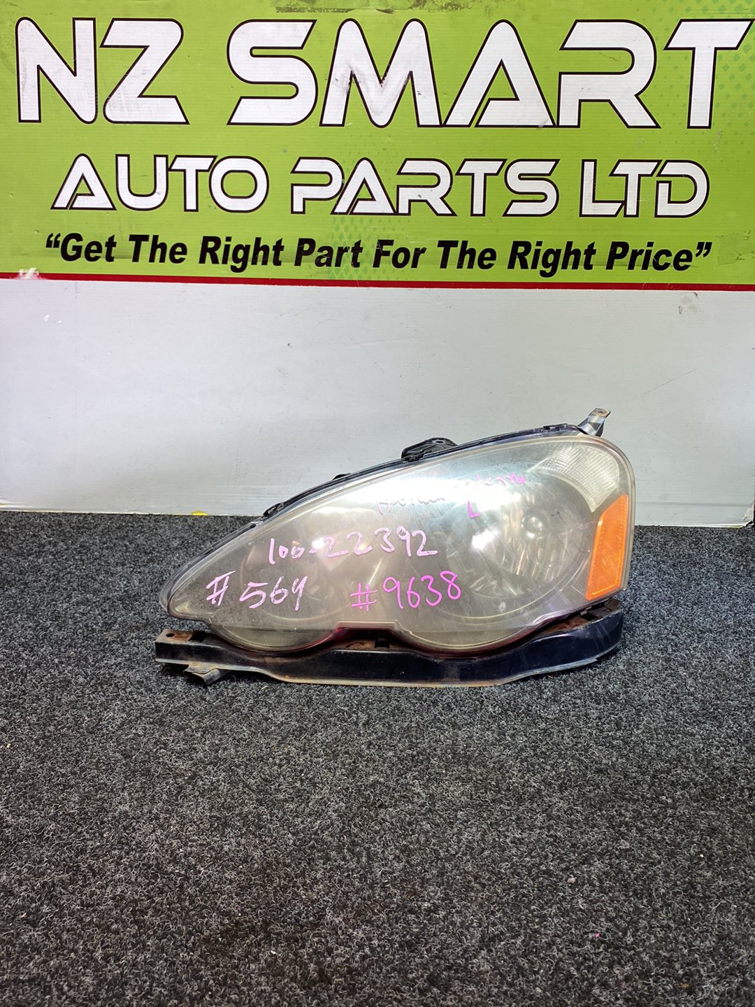 2004 Honda Integra- Left Headlight PN: 100-22392