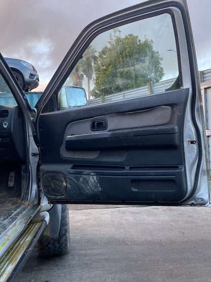 2004 Nissan NP300 Navara  Dismantling For Parts