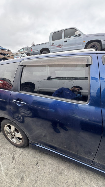 2005, Toyota, Wish, ZNE10  Dismantling For Parts
