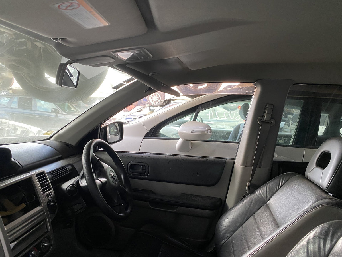 2006 Nissan X-Trail NT30 Dismantling For Parts
