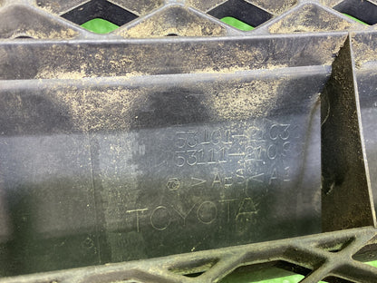 2002 Used Toyota Caldina - Bumper Grille PN: 53101-21030-C0