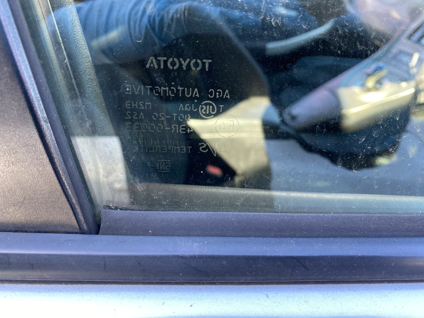 2014 Toyota Prius Hybrid ZVW30 Dismantling For Parts