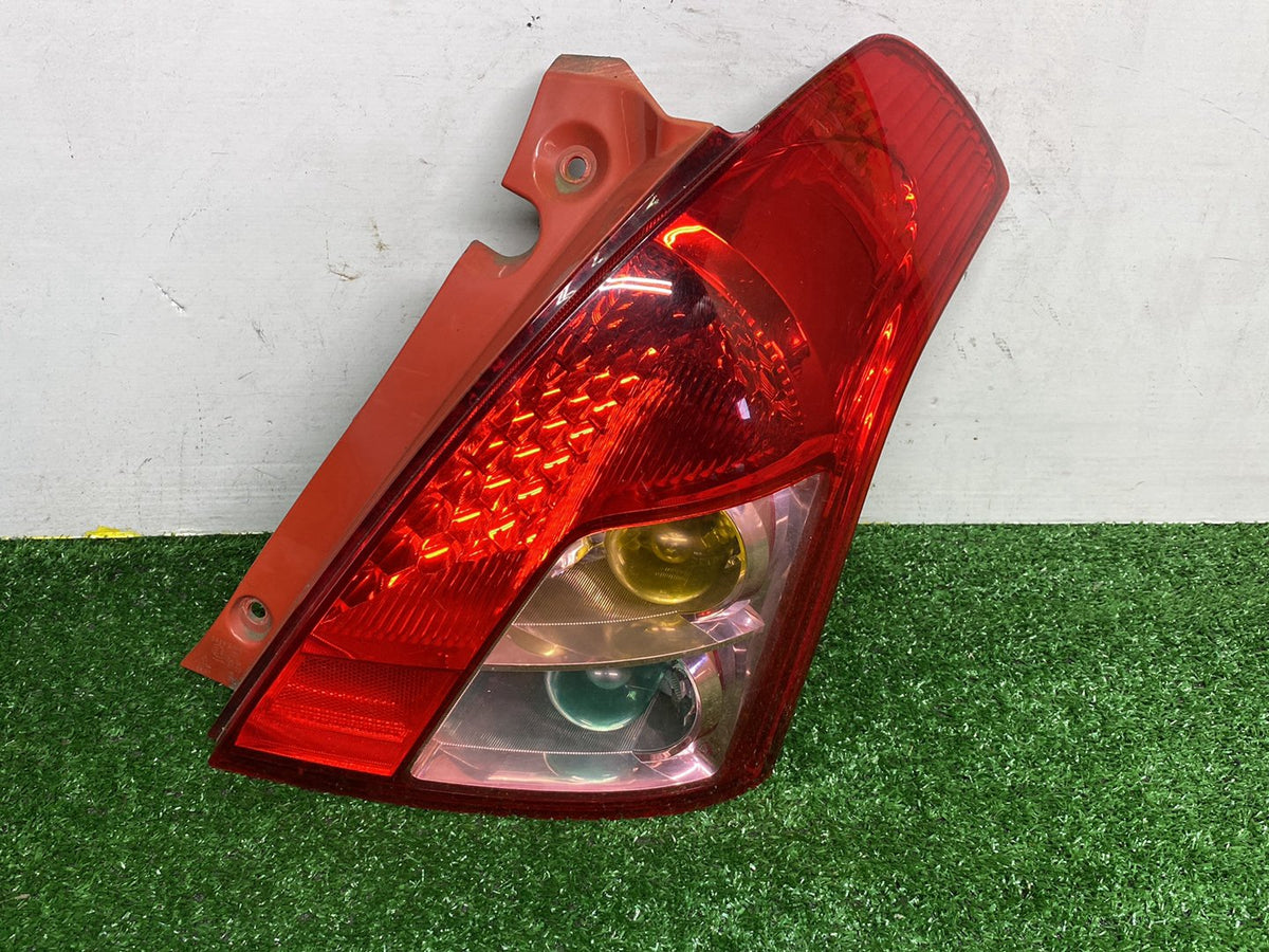 2005 Suzuki Swift - Right Taillight PN: See photos