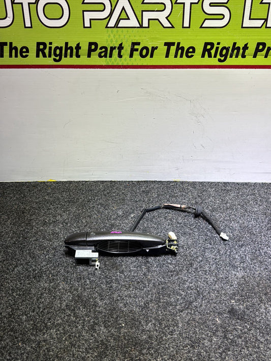 2014 Mazda Axela - Left Front Door Exterior Handle
