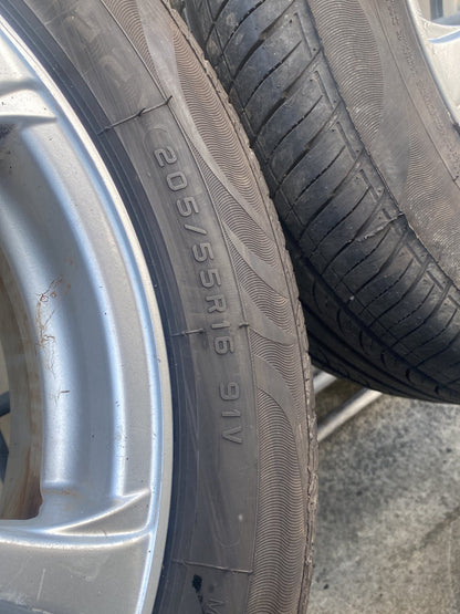 - Mag Wheel Set PN: schnitzer 5x115 Stud Pattern