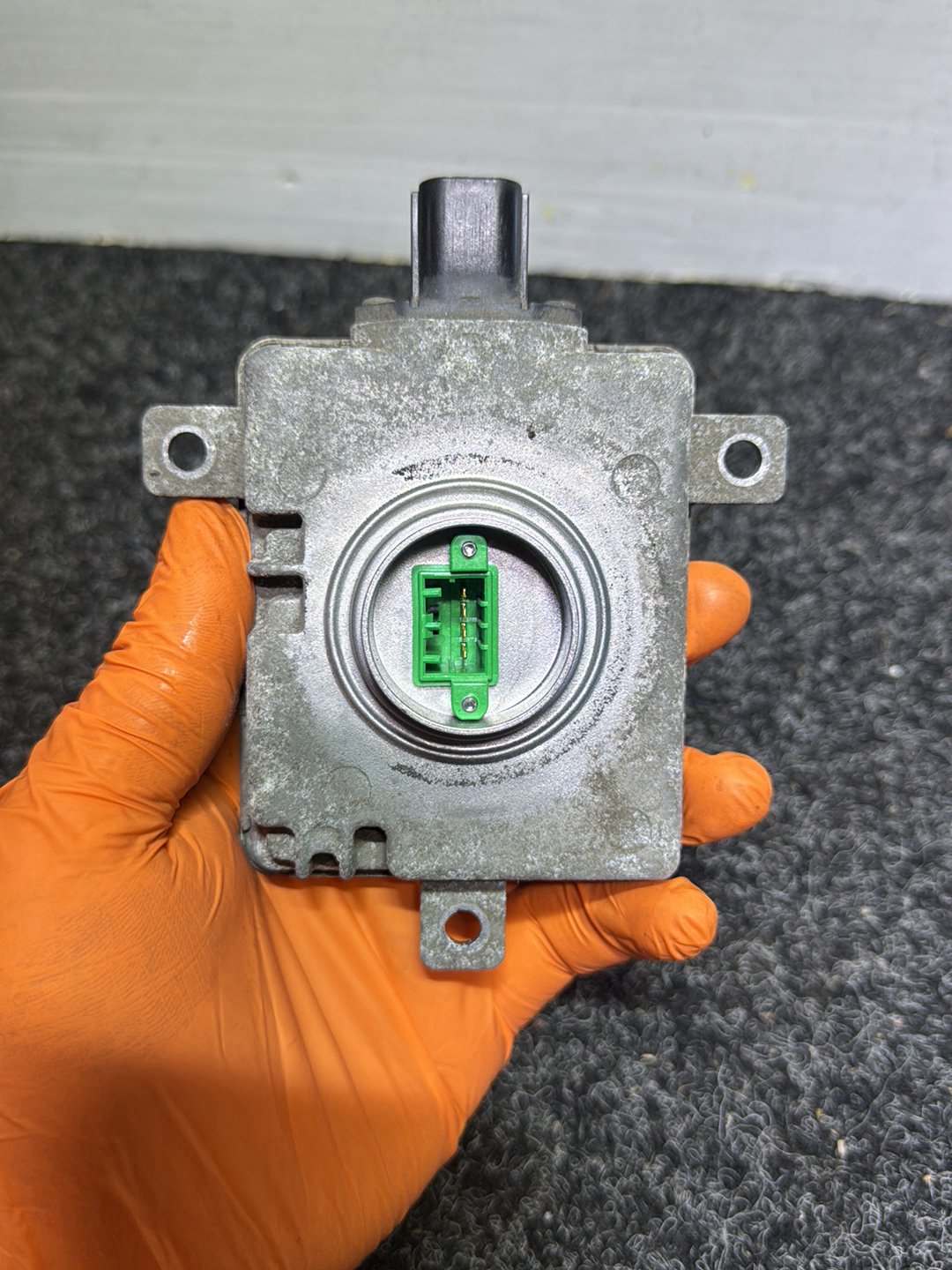 2007 Honda Stream - HID Ballast PN: W3T16571