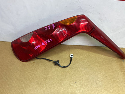 2007 Nissan Note - Right Taillight PN: 220-63780