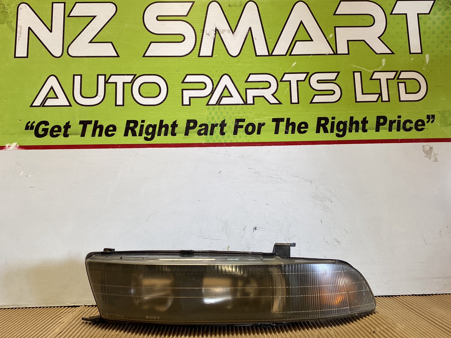 2002 Mitsubishi Galant- Right Headlight PN: see photos