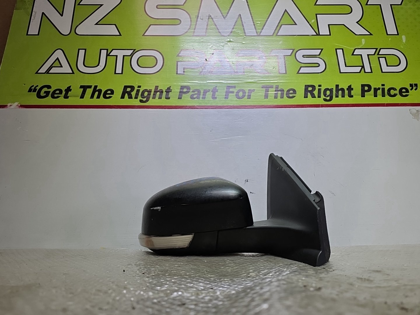 2011 Ford Mondeo- Right Door Mirror PN: 5 wires