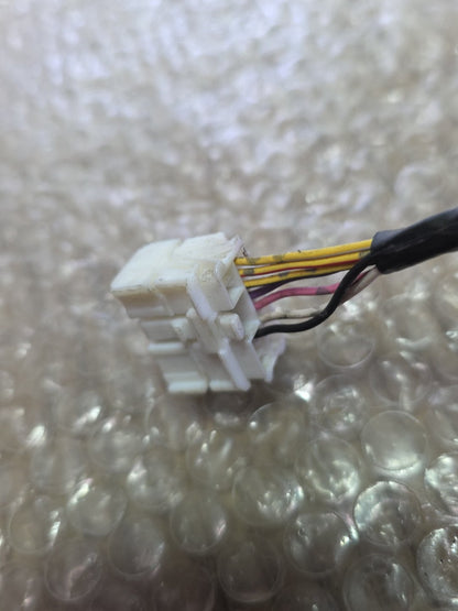 2008 Honda Fit- Left Door Mirror PN: 7 wires