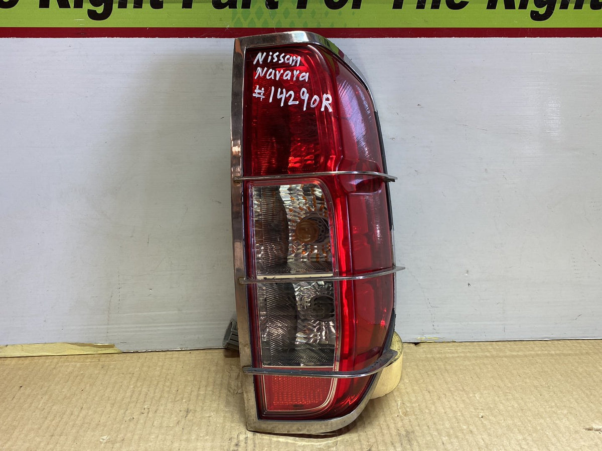 2008 Nissan Navara - Right Taillight PN: Koito 220-16467