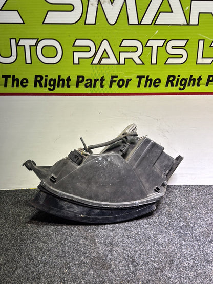 2005 Audi TT TRUZZZ8N751013059 - Right Headlight PN: 8N0 941 004