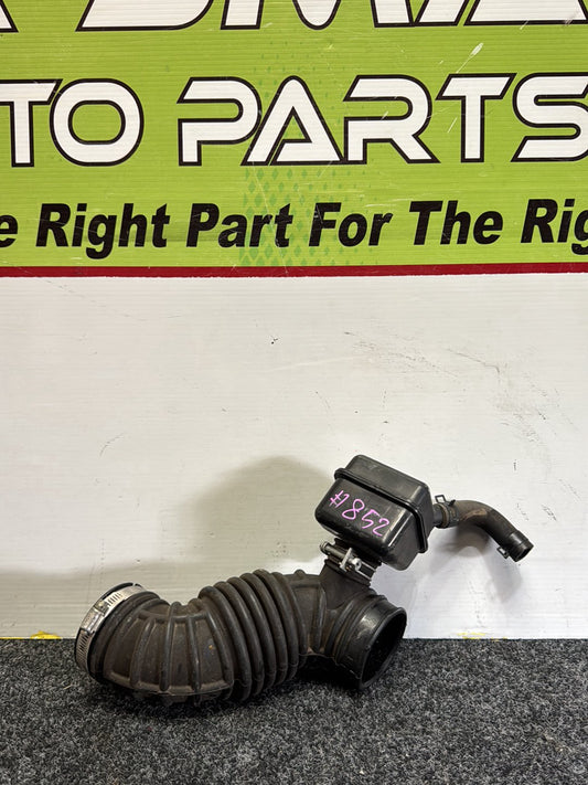 2014 Nissan Serena HFC26- Air Intake PN: