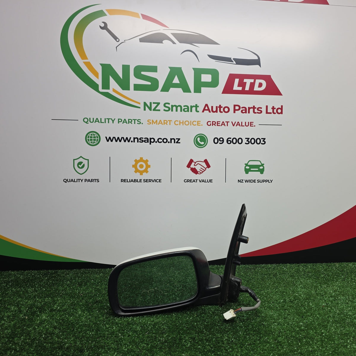 2006 Used Toyota Wish - Left Door Mirror PN: 8794068030/ 5 Wires
