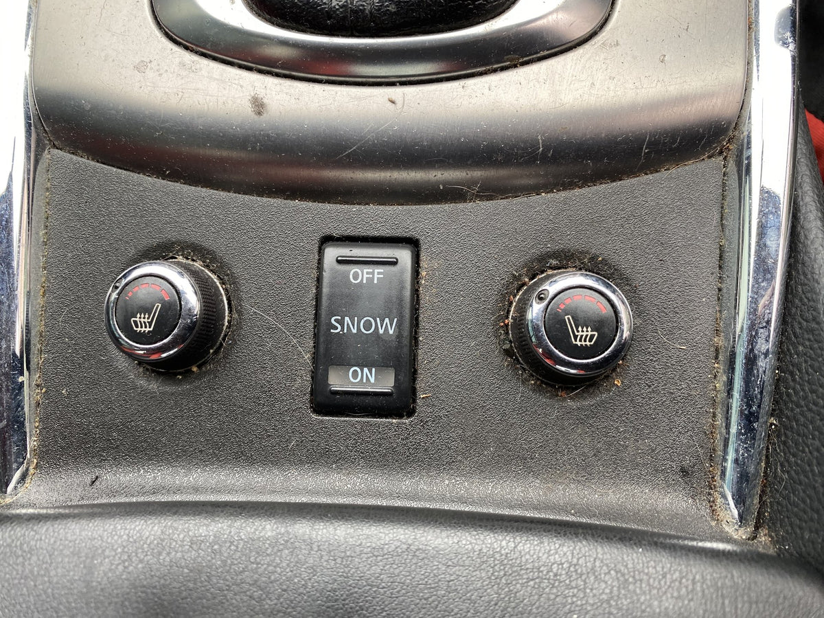 2013 Nissan Skyline 370GT KV36 Dismantling For Parts