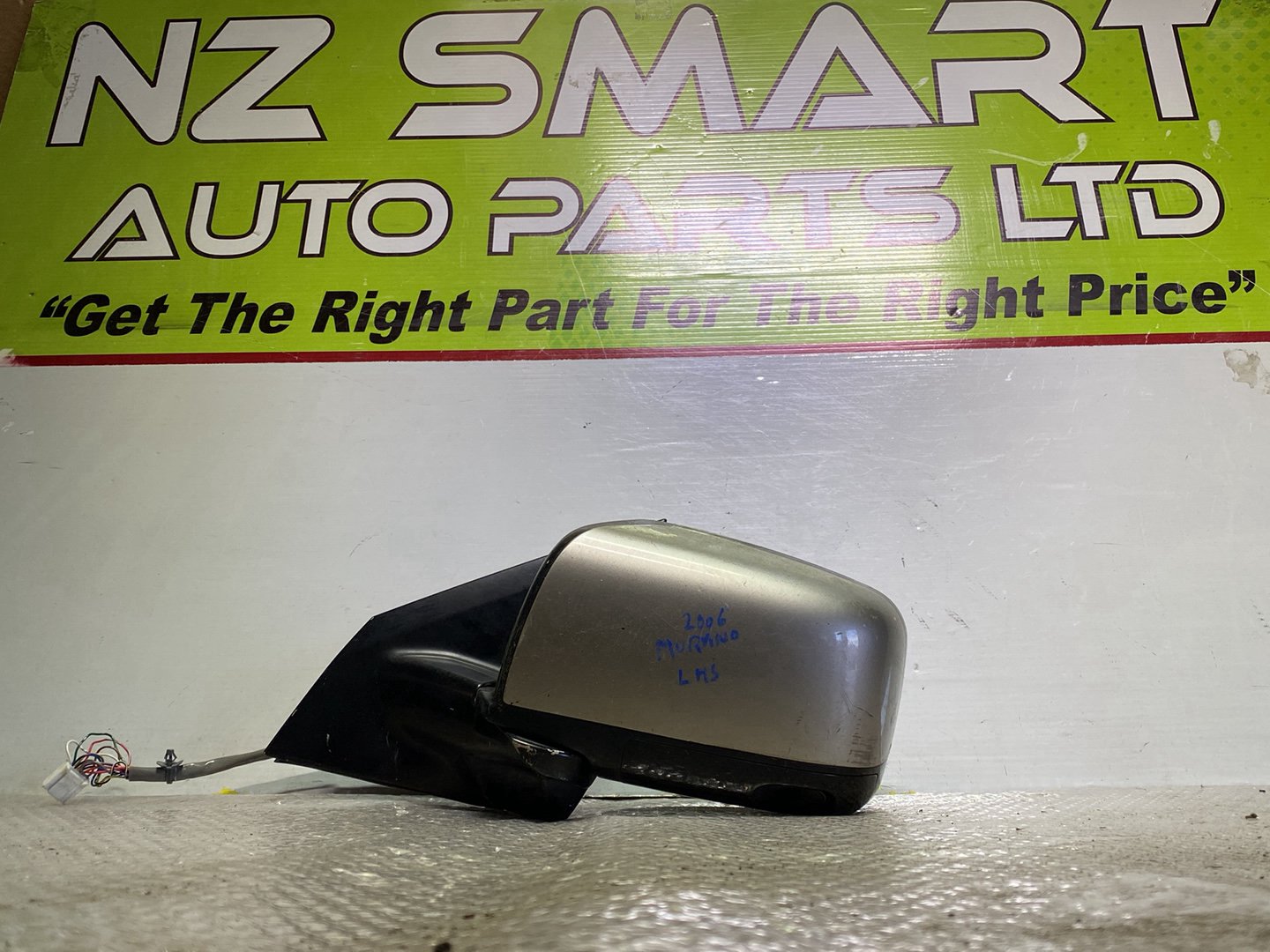 2006 Nissan Murano- Left Door Mirror PN: 13 wires
