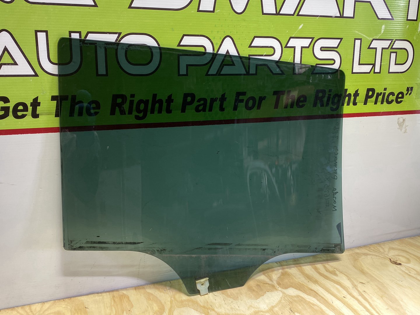 2010 Mazda Premacy CREW - Left Rear Door Glass