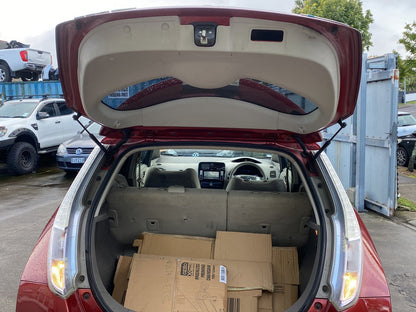 2011 Nissan Leaf ZE0  Dismantling For Parts