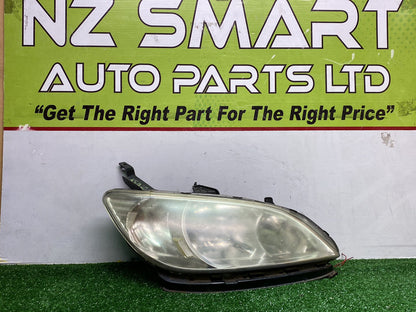 2004 Honda Civic - Right Headlight PN: STANLEY 8519806800