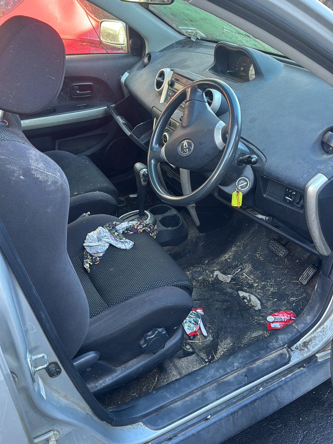 2004 Toyota Ist NCP60  Dismantling For Parts