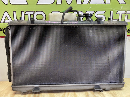 2006 Suzuki SX4 YA41S - Radiator and radiator fan complete
