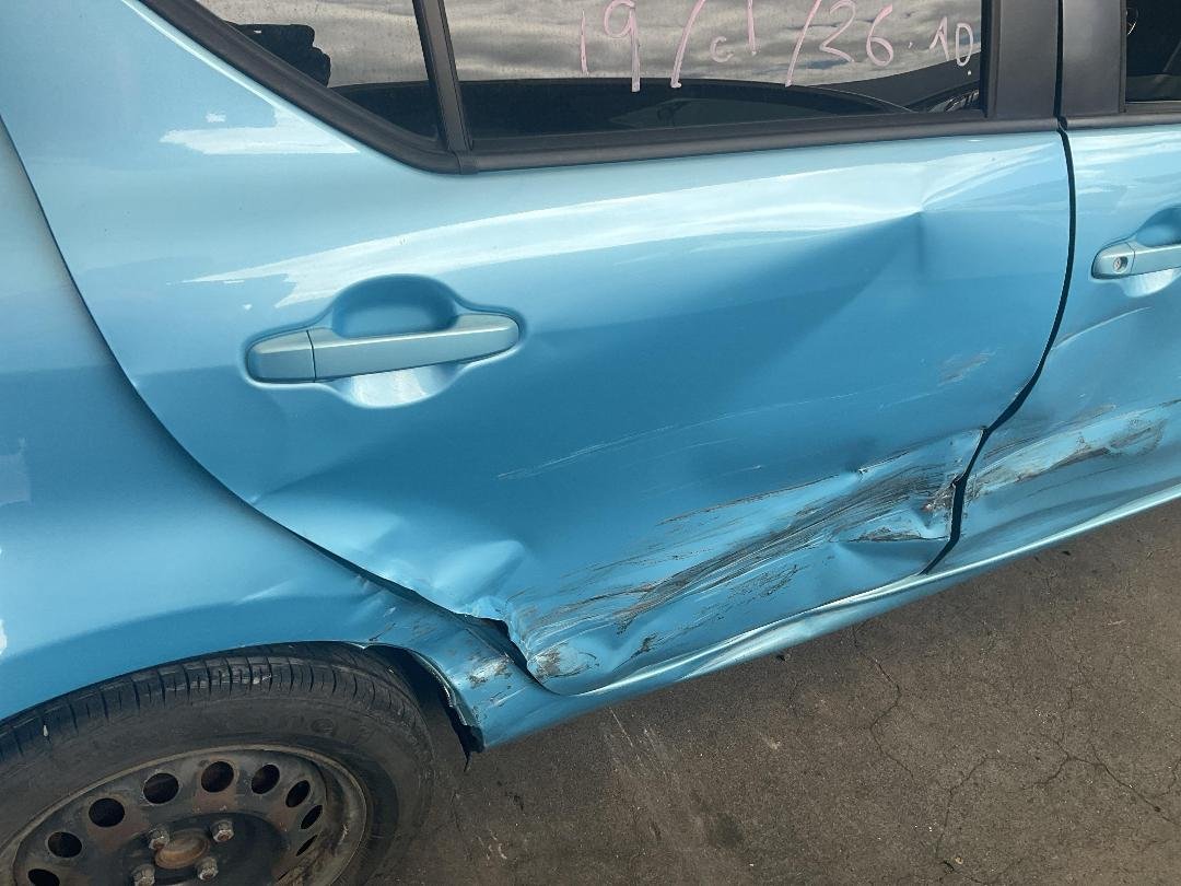 2013 Toyota Aqua Hybrid NHP10 Dismantling For Parts