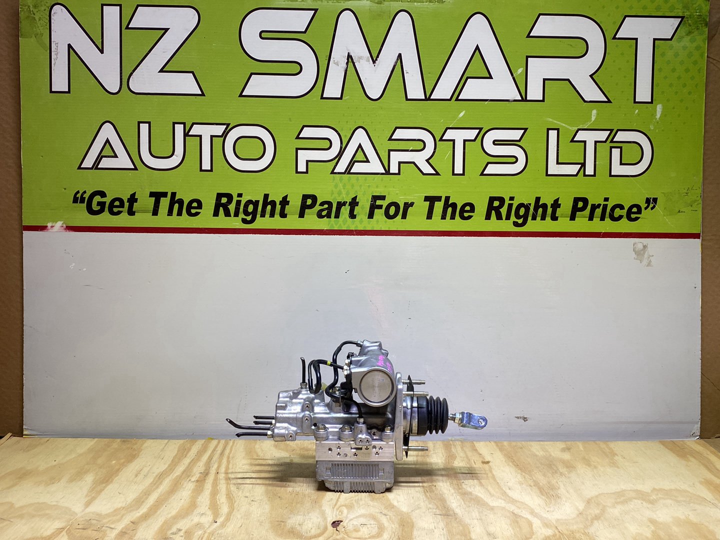 2017 Toyota Aqua NHP10 - ABS Pump PN: see photo