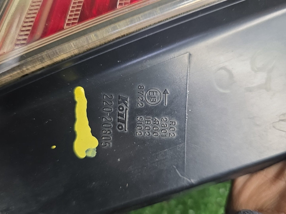 2005 Subaru Legacy - Left Taillight PN: 220-20805