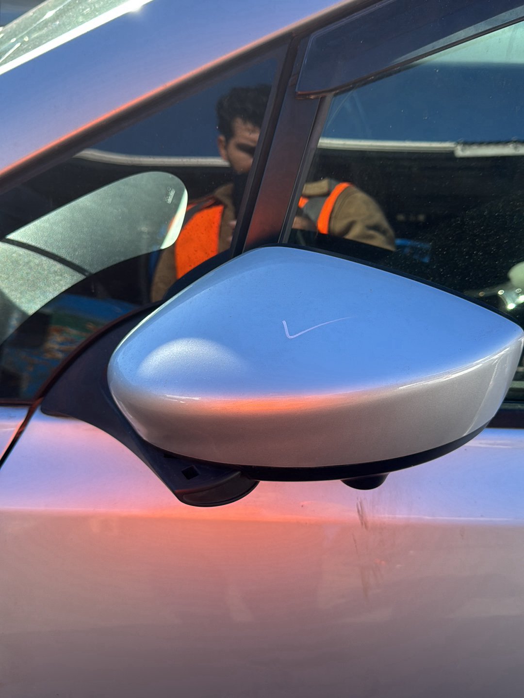 2016 Nissan Leaf  Dismantling For Parts