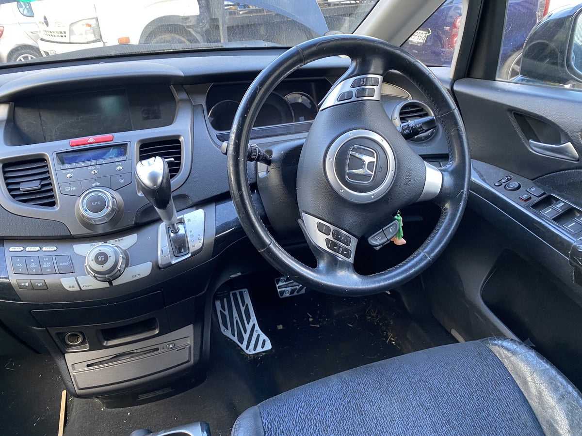 2008 Honda Odyssey RB1- Dismantling For Parts