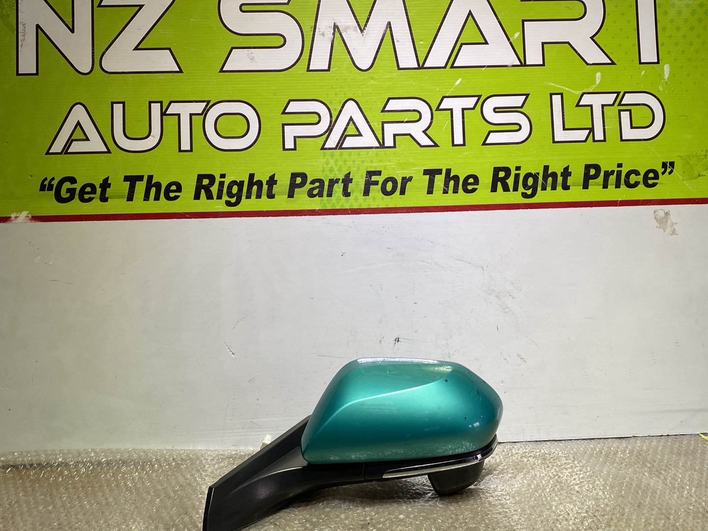 2017 Used Toyota C-HR- Left Door Mirror PN: 10 wires