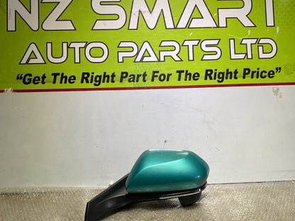 2017 Used Toyota C-HR- Left Door Mirror PN: 10 wires