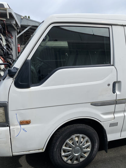 2005 Mazda E2000 Dismantlinng For Parts