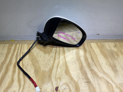 2015 Toyota Prius ZVW30 - Right Door Mirror PN: 7 wires